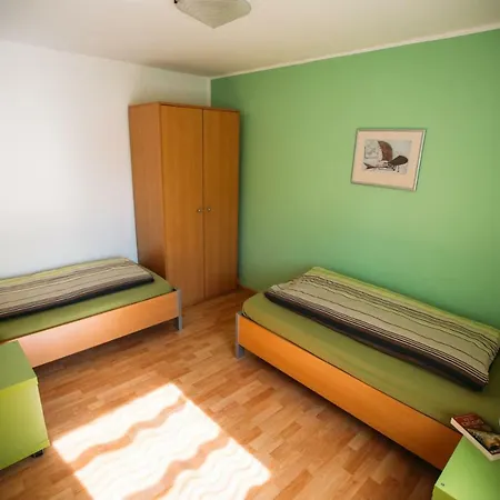 Apartment Flat2let 6